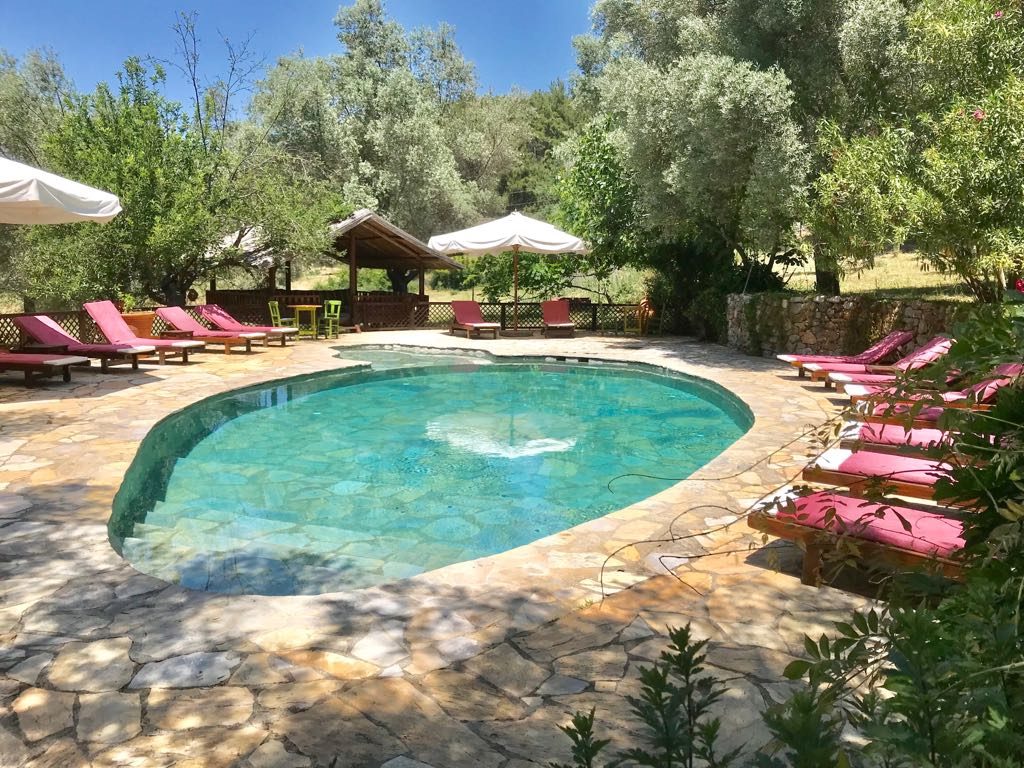 The pool at Huzur Vadisi